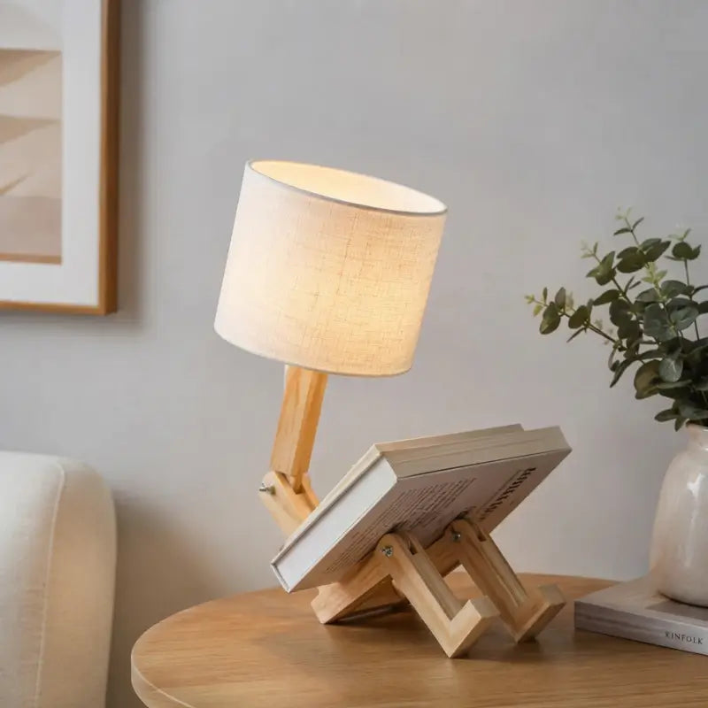 Abajur de Mesa Articulável Porta Livro em Madeira com Cúpula Linho- Ilúmine Decor