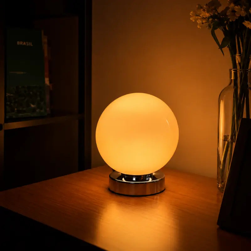 Abajur de Mesa Retro com Cpula de Vidro Murano e 3 Tons de Luz