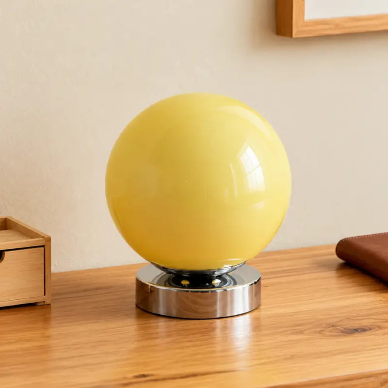 Abajur de Mesa Retro com Cpula de Vidro Murano e 3 Tons de Luz