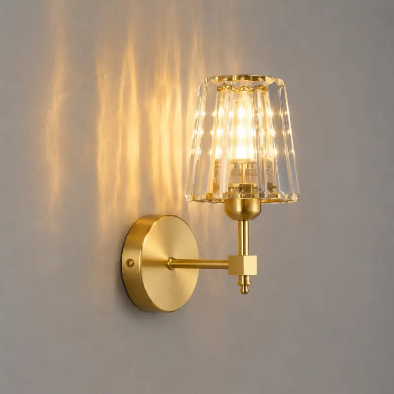 Arandela de Parede Nórdica em Cristal para Cabeceira - Ilúmine Decor