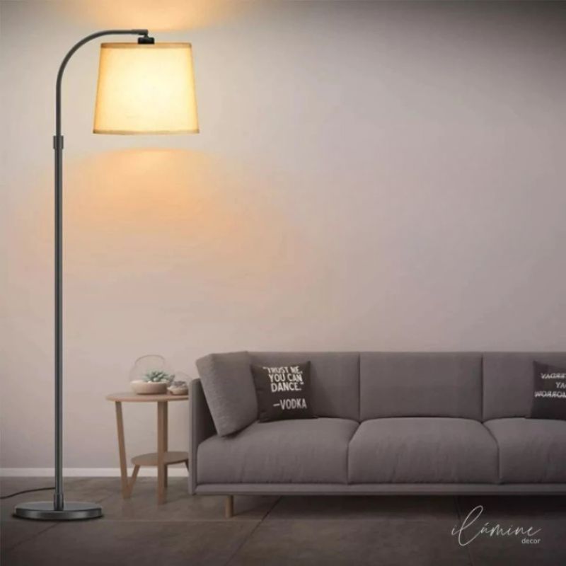 Luminária de Chão Dimerizável com 3 Níveis de Iluminação - Ilúmine Decor