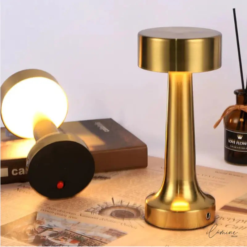 Luminária de Mesa Retrô LED Sem Fio Recarregável - Ilúmine Decor