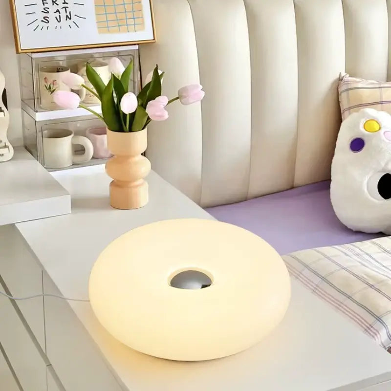 Luminária Decorativa de Mesa Donut LED USB - Ilúmine Decor