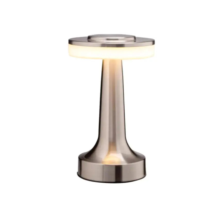 Luminária de Mesa LED Retrô Touch Recarregável Dimerizável - Ilúmine Decor