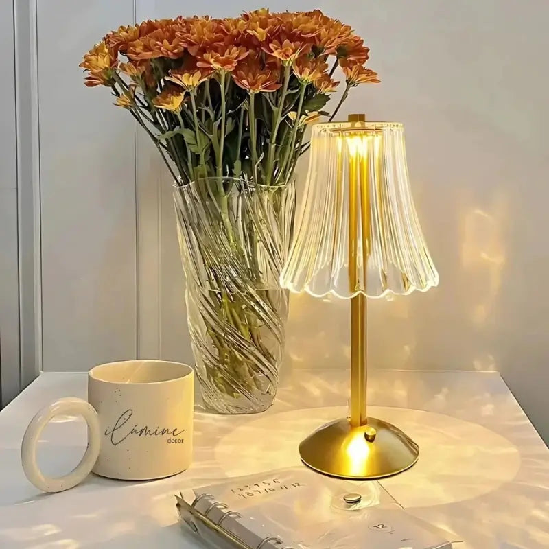 Luminária de Mesa Sem Fio Abajur - Ilúmine Decor