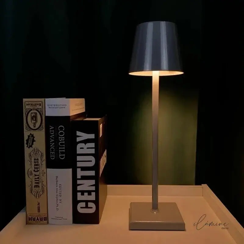 Luminária de Mesa Sem Fio Decorativa Dimerizável - Ilúmine Decor