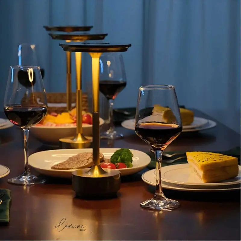Luminária de Mesa LED Sem Fio 3 Tons de Luz - Ilúmine Decor