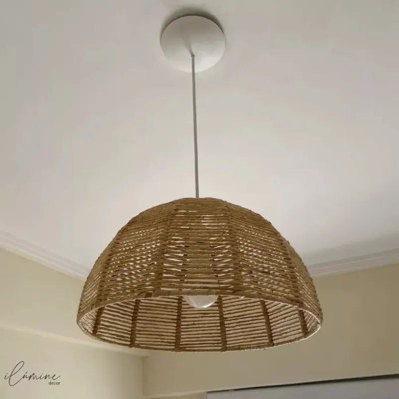 Luminária de Teto Pendente em Palha Artesanal - Ilúmine Decor
