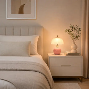 Abajur de Mesa Luxo em Cerâmica e Vidro 3 Tons de Luz para Quarto - Ilúmine Decor