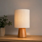 Abajur de Mesa Minimalista Cúpula de Linho - Ilúmine Decor