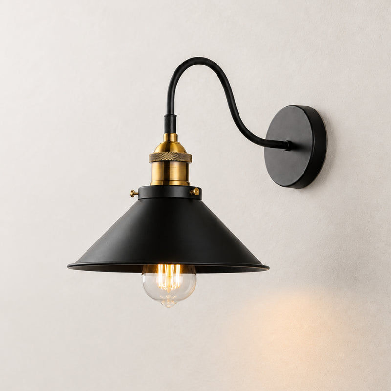 Arandela de Parede Industrial em Metal - Ilúmine Decor