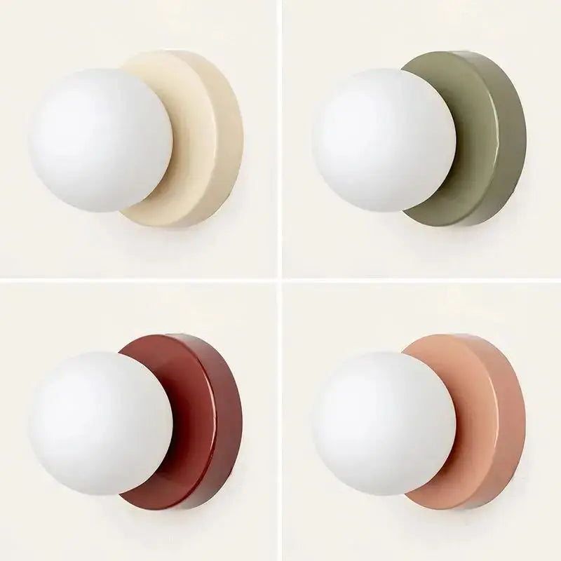 Arandela de Parede Minimalista com Globo de Vidro