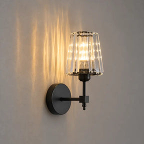 Arandela de Parede Nórdica em Cristal para Cabeceira - Ilúmine Decor