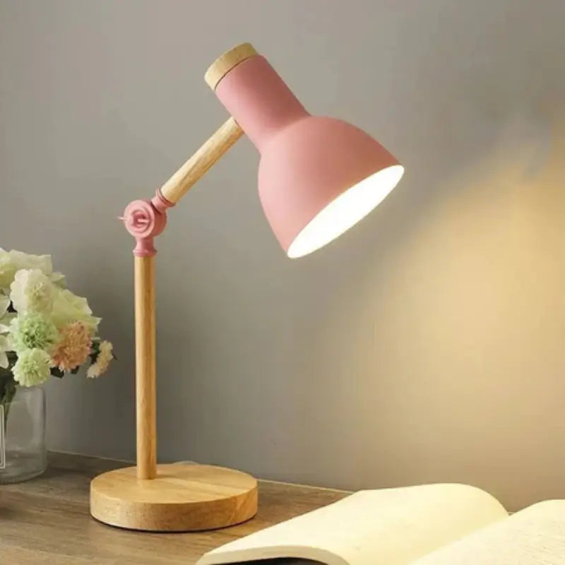 Luminária de Mesa Articulada Acabamento em Madeira