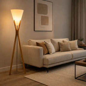 Luminária de Chão Mônaco em Madeira Desmontável para Sala - Ilúmine Decor