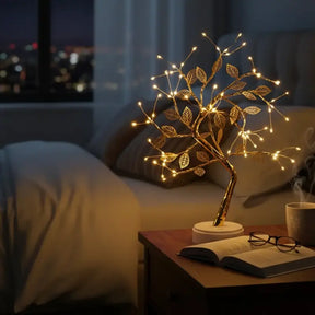 Luminária de Mesa Decorativa Árvore LED Dourada - Ilúmine Decor