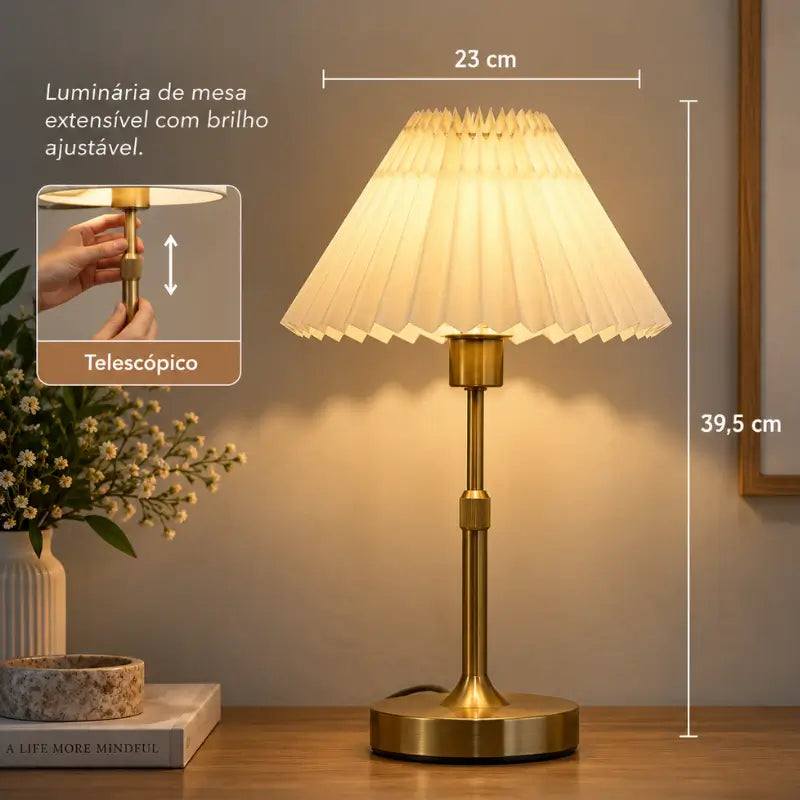 Luminária de Mesa Recarregável Retrô com Cúpula Tecido - Ilúmine Decor