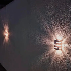 Luminária para Área Externa Frisada - Ilúmine Decor