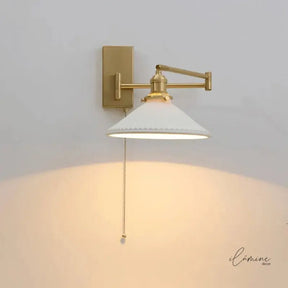 Arandela de Parede Articulada Retrô dourada - Ilúmine Decor