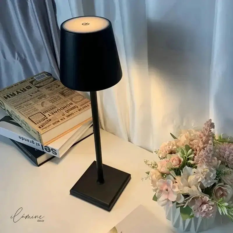 Luminária de Mesa Sem Fio Decorativa Dimerizável - Ilúmine Decor